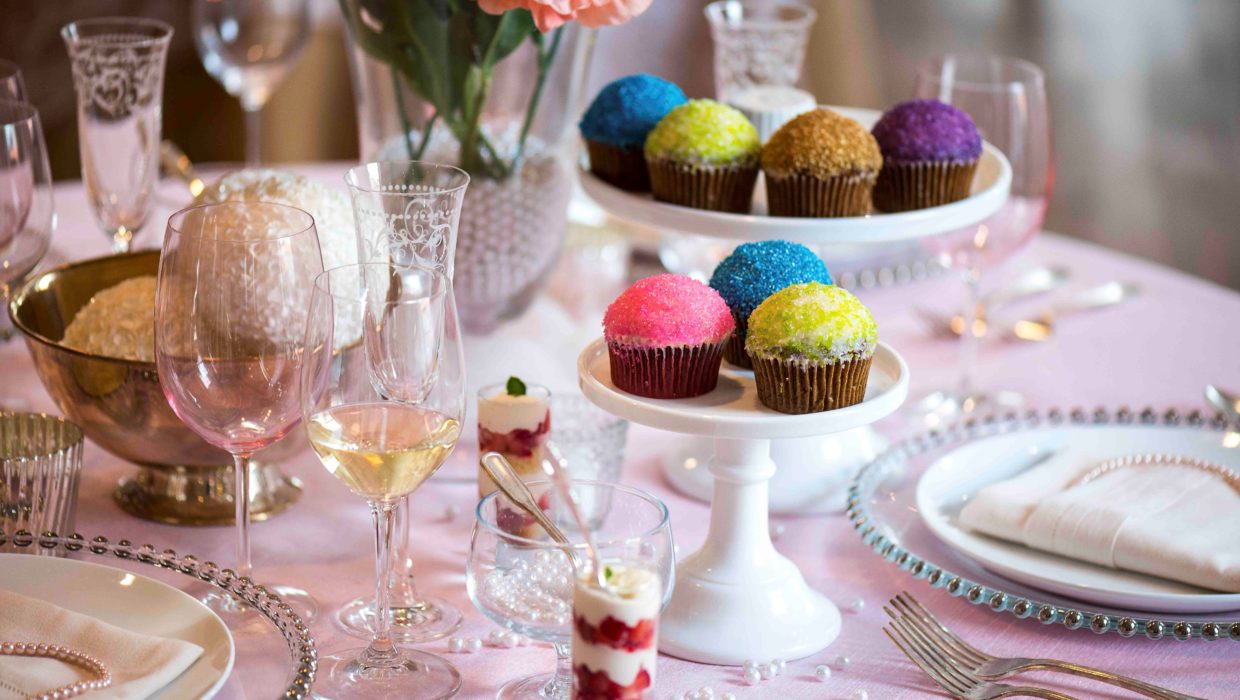 Table Setting featuring cupcakes on cake stands